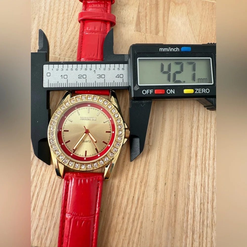 Manhattan by croton ladies gold tone red leather dress watch NEW BATTERY
